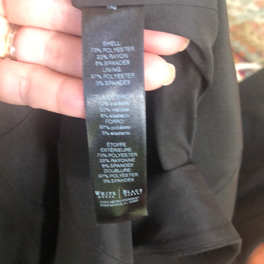 White House Black Market fitted vneck pencil skirt black dress w belt. Size 6. - Picture 9 of 9
